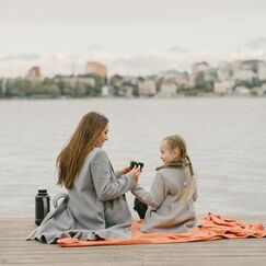Обложка курса 'Воспитание и отдых с ребёнком: практические советы для родителей'