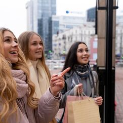 Обложка курса 'Механизмы потребительского поведения'