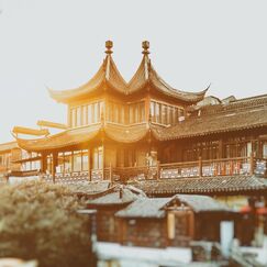 Китайская культура: традиционная музыка, религиозные течения и живопись