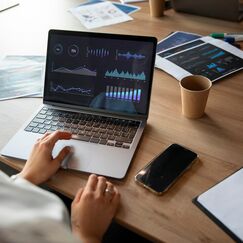 Обложка курса 'Основы видеомонтажа в Adobe Premiere Pro'