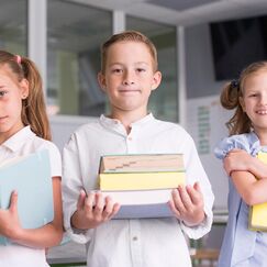 Обложка курса 'Современные подходы в преподавании и популяризации детского творчества'