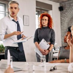 Управление персоналом: сложные ситуации и эффективные решения