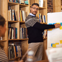 Обложка курса 'Основные аспекты библиотечной исследовательской, методической и проектной деятельности'