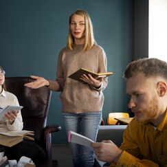 Обложка курса 'Основы педагогики и психологии высшей школы: правовые и методологические аспекты'