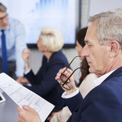 Обложка курса 'Управление и экономика выставочной деятельности'