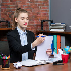 Обложка курса 'Менеджер по работе с медийной рекламой: основные направления профессиональной деятельности'