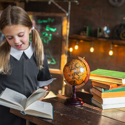 Обложка курса 'Русский язык и литература: теория и методика преподавания в образовательной организации'