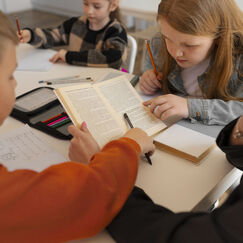 Обложка курса 'Русский язык: теория и методика преподавания в образовательной организации'