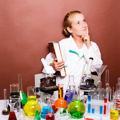 Обложка курса 'Методика реализации образовательного процесса и мониторинг эффективности обучения по дисциплине «Химия» в соответствии с требованиями ФГОС СПО'