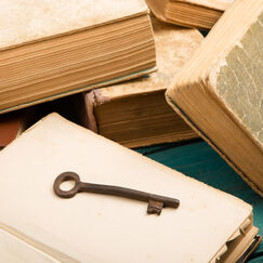 Обложка курса 'Особенности подготовки к проведению ВПР в рамках мониторинга качества образования обучающихся по учебному предмету "История" в условиях реализации ФГОС ООО'