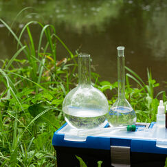 Обложка курса 'Химия окружающей среды'