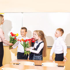 Обложка курса 'Роль педагога в реализации концепции патриотического воспитания школьников в образовательном процессе в свете ФГОС'