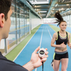 Обложка курса 'Физическая культура и спорт: теория и методика преподавания в профессиональном образовании'