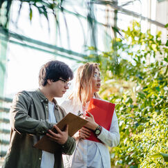 Обложка курса 'Государственная итоговая аттестация как средство проверки и оценки компетенций учащихся по биологии'