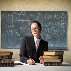 Обложка курса 'Педагогические идеи выдающихся педагогов, критиков и общественных деятелей'