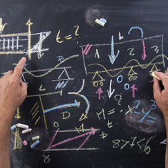 Обложка курса 'Методы решения нестандартных математических задач'