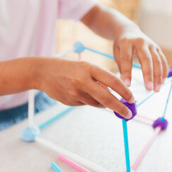 Обложка курса 'Сенсорная интеграция: типовые и инновационные методы'