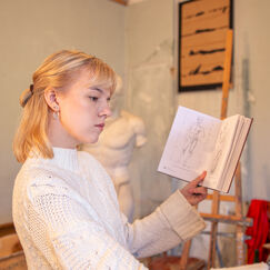 Обложка курса 'Изучение русской живописи второй половины XIX века на уроках МХК в свете ФГОС ООО'