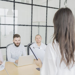 Обложка курса 'Организация деятельности по подбору и оценке персонала (рекрутинг)'