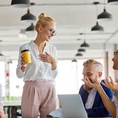 Обложка курса 'Эффективная корпоративная коммуникация'