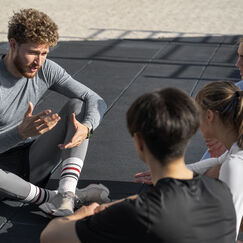 Обложка курса 'Спортивная подготовка: теория и практика'