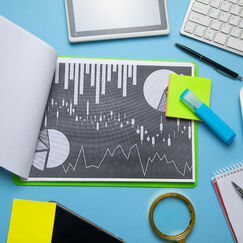 Обложка курса 'Инструменты и операции на финансовом рынке'