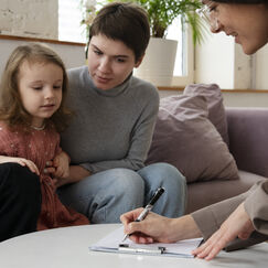 Обложка курса 'Психосоматика детей и взрослых: психологические аспекты различных заболеваний'