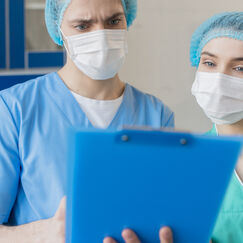 Обложка курса 'Предоставление медицинской помощи населению: сестринское дело в системе здравоохранения'