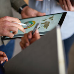 Обложка курса 'Методы и подходы проведения трекинга и менторства'