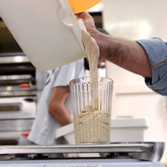 Обложка курса 'Приготовление и контроль качества жидких смесей'