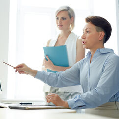 Обложка курса 'Мастер делового администрирования: операционный менеджмент'