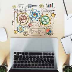 Обложка курса 'Интернет-маркетинг: стратегии и инструменты'