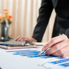 Обложка курса 'Менторинг в организации бизнеса: значение, методы, подходы'