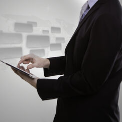 Обложка курса 'Основы запуска бизнеса и цифровая трансформация'