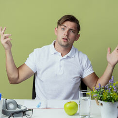 Обложка курса 'Эрих Фромм: самоопределение и гуманистическая совесть'