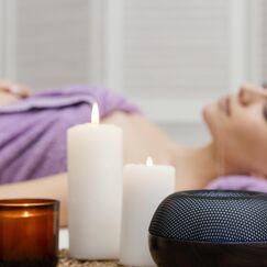 Обложка курса 'Ароматерапия и звукотерапия в психологии'