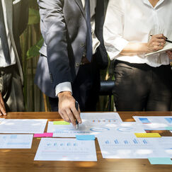 Обложка курса 'Стратегическое планирование и управление проектами'