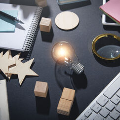 Обложка курса 'Стратегии успешной карьеры в творческих профессиях'