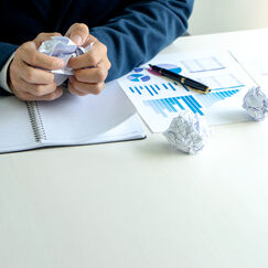 Обложка курса 'Управление рисками: банкротство и финансовое здоровье'