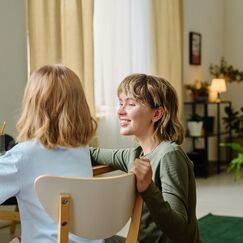 Обложка курса 'Психологические основы эффективной коммуникации с детьми'