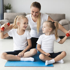 Обложка курса 'Физическое воспитание и здоровье детей'