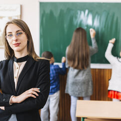 Обложка курса 'Учитель в классе:этика и авторитет'