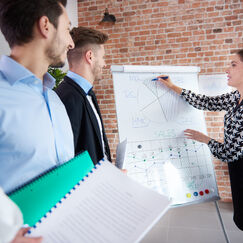 Обложка курса 'Эффективные стратегии педагогического мастерства'