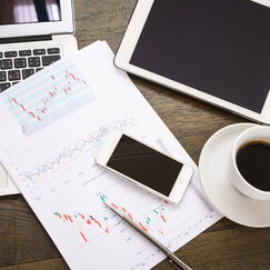 Обложка курса 'Основы трейдинга'