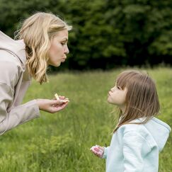 Обложка курса 'Воспитание без конфликтов: взаимопонимание и доверие'