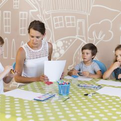 Обложка курса 'Воспитательный процесс в современной школе: ключевые подходы и методы'