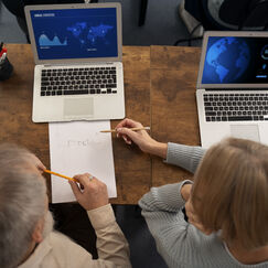 Обложка курса 'Основы проектного управления в цифровую эпоху'