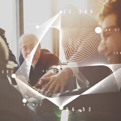 Обложка курса 'Современные стратегии управления: ключевые аспекты'