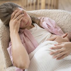 Обложка курса 'Перинатальная психология: сопровождение в послеродовом периоде и кризисных ситуациях'