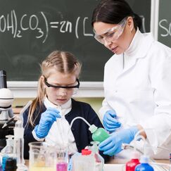 Обложка курса 'Методика преподавания химии в системе среднего профессионального образования'